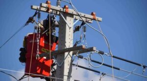 Copel emite nota sobre falta de energia após temporal no Paraná
