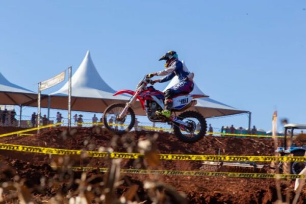 Cambira sediou 9ª etapa da Copa Paraná de Motocross