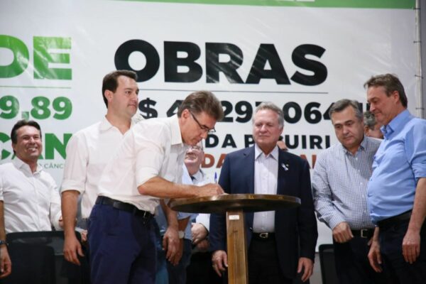 Parceria do Estado, Itaipu e prefeitura viabiliza R$ 47,3 milhões para pavimentação em Cascavel