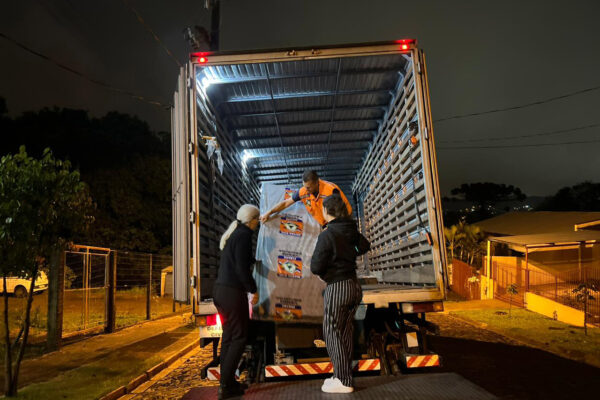 Defesa Civil do Paraná envia ajuda para famílias atingidas pela chuva