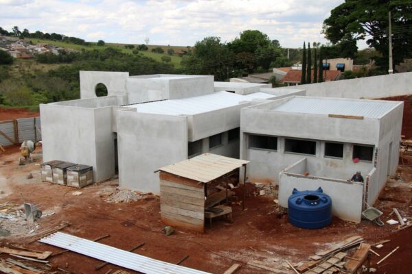 Arapongas: Construção de UBS do Ulysses Guimarães e CAPS Infantil somam R$ 3,8 milhões em investimentos