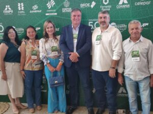 Prefeito Toledo e Vereadores de Cambira participam do governo 5.0 em Foz do Iguaçu