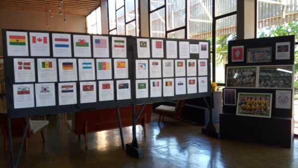 Biblioteca de Arapongas abre Exposição temática sobre Copa do Mundo