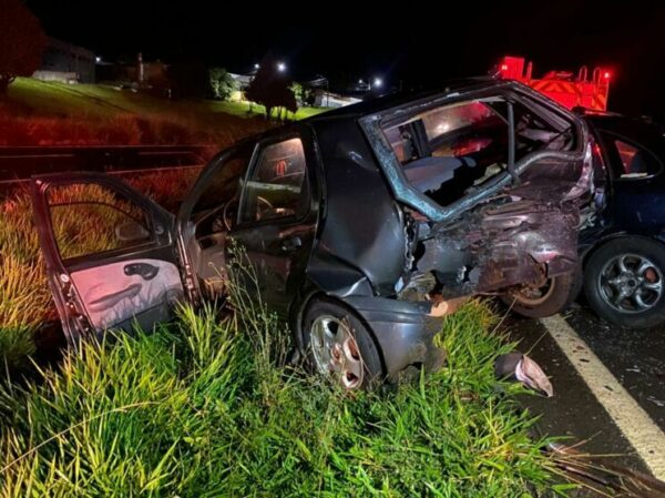 Acidente entre veículos deixa 10 pessoas feridas em Cambira
