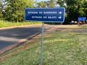 Apucarana sinaliza rotas rurais
