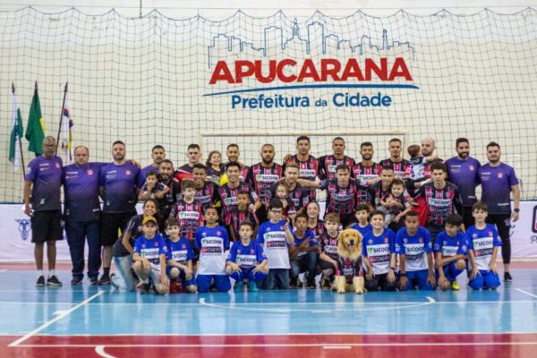 Com Lagoão lotado, Apucarana Futsal vence e fica perto da Série Ouro