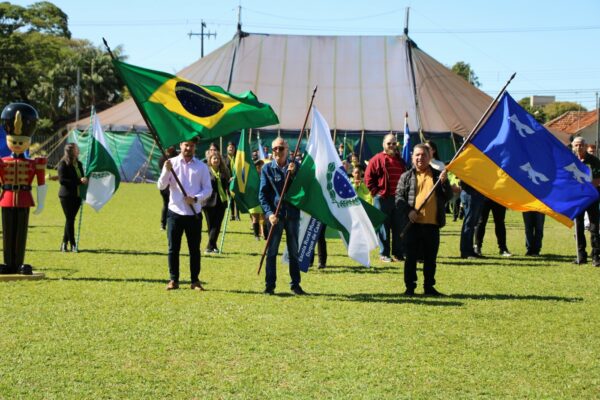 II Festival de Bandas e Fanfarras reuniu 10 grupos no campo do Sesi de Arapongas