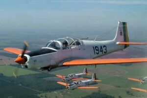 Avião da FAB desaparece em Santa Catarina