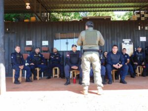 GM Arapongas participa de qualificação de Tiro de Pistola.