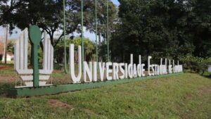 Mais de mil estudantes da UEL terão reajuste na bolsa de pesquisa