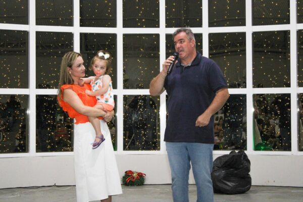 Cambira – Na noite desta quinta-feira (08), tivemos o encerramento dos cursos da APMIF.