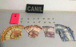 Guarda Municipal de Arapongas realiza a prisão de mulher pelo crime de tráfico de drogas.