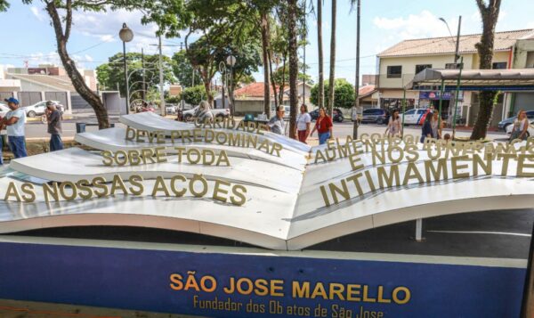 Apucarana inaugura memorial aos Oblatos de São José