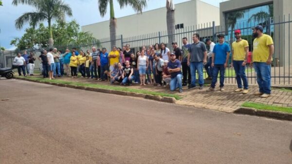 São João do Ivaí: Comerciantes protestam em favor da festa da cidade