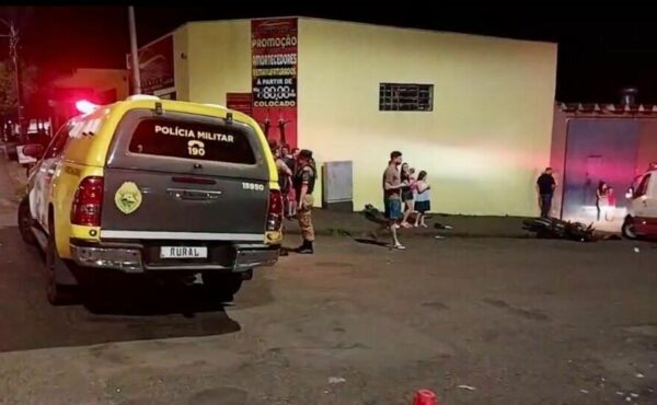 Motociclista morre em colisão entre duas motos, em Arapongas