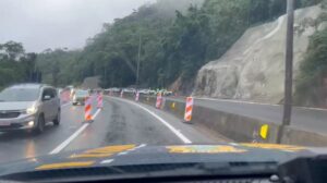 BR-376 tem mais uma faixa liberada sentido Santa Catarina e filas diminuem