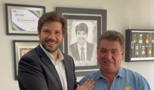 Prefeito de Arapongas e Tiago Amaral definem com Ratinho R$ 15 milhões para ala de Quimioterapia no Honpar