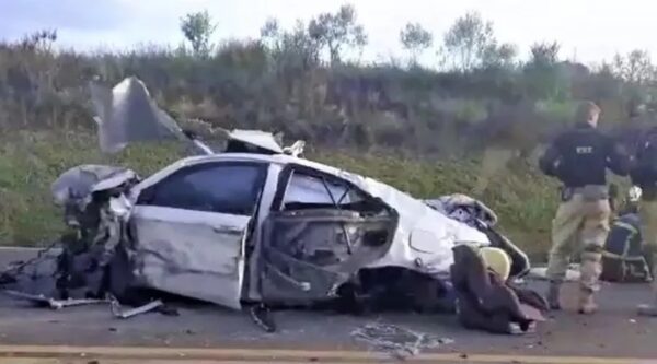 Acidente na BR-277 deixa duas crianças em estado grave, no Paraná