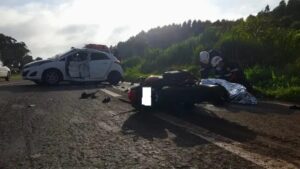 Duas pessoas morrem em grave acidente na BR-277 em Cascavel