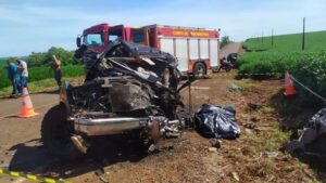 Veículo com placas de Arapongas se envolve em acidente fatal no Paraná