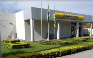 Banco do Brasil abre concurso público com mais de 150 vagas no Paraná; veja como se inscrever