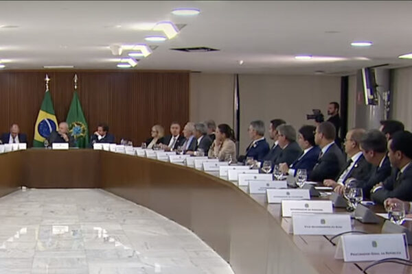 Governador Ratinho Jr viaja à Brasília e encontra líderes dos Poderes da República