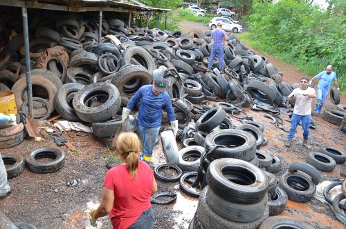 Faxinal recolhe 13 toneladas de pneus inservíveis