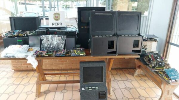 Polícia Civil faz operação de combate a jogos de azar em Arapongas