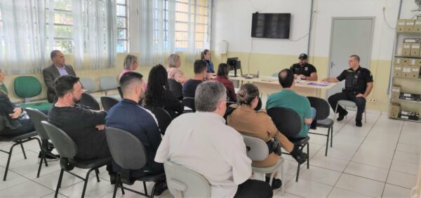 Comuts realiza primeira reunião do ano e trata sobre melhorias no trânsito em Arapongas