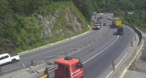 BR-376 será bloqueada temporariamente na madrugada desta segunda