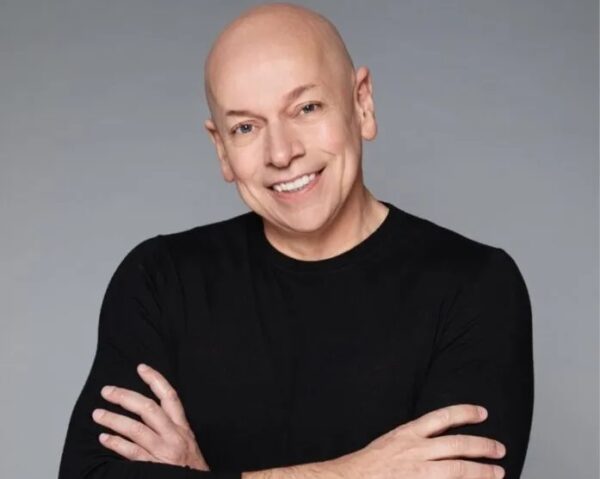 Leandro Karnal visita Arapongas e registra nas redes sociais