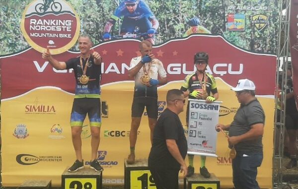 Ciclistas araponguenses conquistam pódio na 1º Etapa do Ranking Noroeste