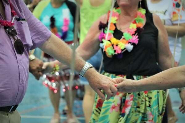 Baile da Terceira Idade vai celebrar o Carnaval nesta quarta, 15, na Estação Cultural Milene em Arapongas