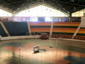 Prefeitura de Arapongas inicia reforma do Ginásio de Esportes e anuncia mais duas unidades do Meu Campinho