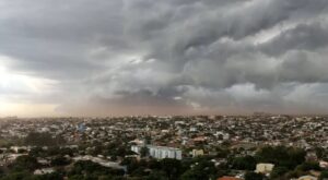 Inmet faz alerta de chuvas intensas a várias regiões do Paraná entre terça (21) e quarta (22)