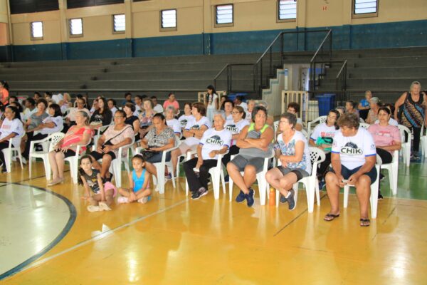 Secretarias de Esporte e Assistência Social de Arapongas homenageiam mulheres