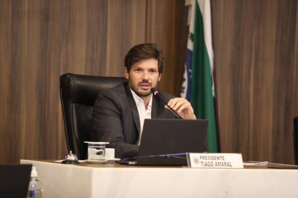 Reunião extraordinária da CCJ aprova Fundo da Mulher
