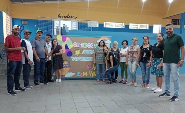 Nos últimos cinco anos, EJA atendeu cerca de 960 alunos; saiba como participar da modalidade em Arapongas
