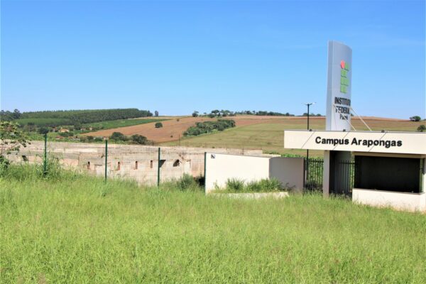 Com nova ordem de serviço já emitida, obra do IFPR de Arapongas deve ser retomada nos próximos dias