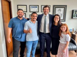 Tiago Amaral é o representante de 14 municípios beneficiados com programa de asfalto