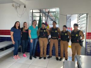 Policiamento ostensivo continua nos CMEIs e Escolas de Apucarana