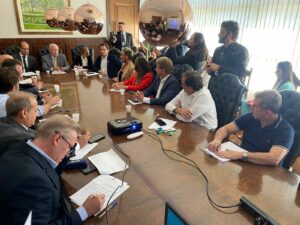 Deputado Bazana participa de elaboração de lei que vai beneficiar pessoas com autismo