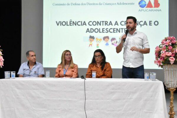 OAB subseção de Apucarana e Prefeitura de Jandaia promovem palestras sobre Direitos da Criança e do Adolescente.