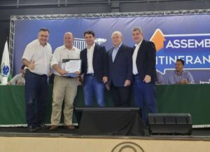 Deputado Bazana participa de sessão especial da Alep, na ExpoLondrina