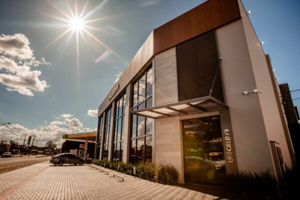 Unicred Vale inaugura agência em Arapongas