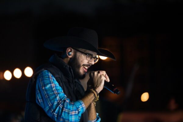 Aniversário de Mandaguari terá show com Luan Pereira, Corrida Municipal e bolo de 86 metros