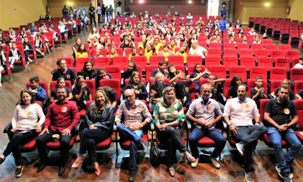 Arapongas abre campanha de combate ao abuso e exploração sexual contra crianças e adolescentes