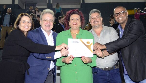 Mandaguari recebe certificação bronze pelo programa “O Esporte Que Queremos”