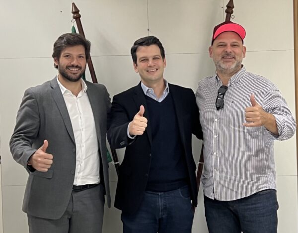 Tiago Amaral – Estivemos ontem na SECID em Curitiba levando as demandas da cidade de Bela Vista do Paraíso