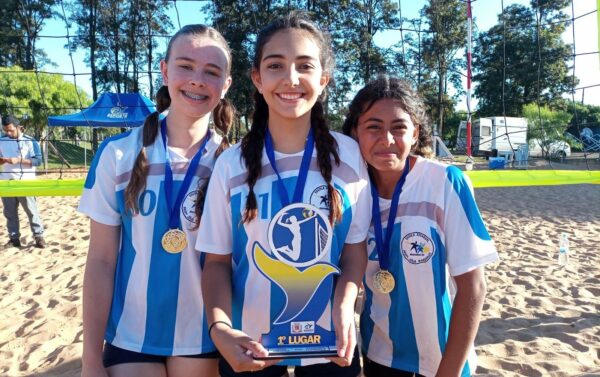 Arapongas encerra os Jogos Escolares do Paraná na modalidade vôlei de areia; veja a classificação